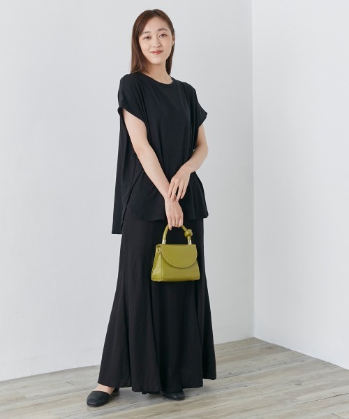 OMNES（オムネス）の「UVカット&ドライ加工裾ラウンドヘム半袖チュニック（Tシャツ/カットソー・レディース・ホワイト/ブラック/ベージュ/イエロー/モカ/ラベンダー・FREE）」の14枚目の写真