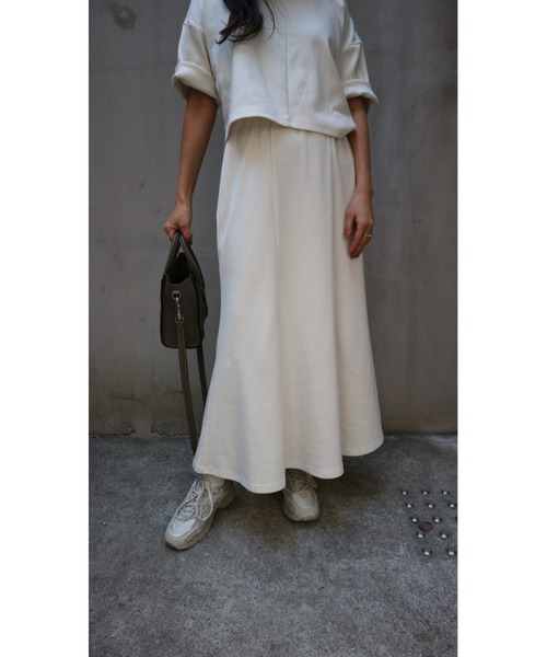 TRUNC(トランクエイティーエイト)の「Back Hem Cut Tops × Flare Skirt(ワンピース・レディース・ホワイト/ブラック/グレー・FREE)」の7枚目の写真