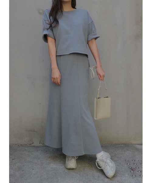 TRUNC(トランクエイティーエイト)の「Back Hem Cut Tops × Flare Skirt(ワンピース・レディース・ホワイト/ブラック/グレー・FREE)」の12枚目の写真