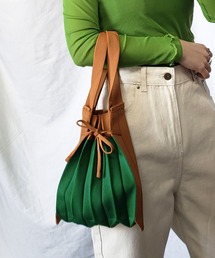 【 6色展開 ／ 2WAY 】バイカラーニットプリーツリボンハンドバッグ（ショルダーストラップ付属）