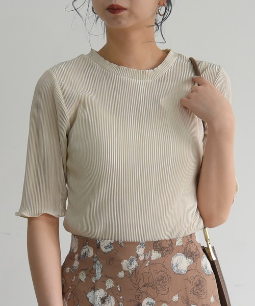 sango(sango)の「5分袖クルーネックプルオーバー(Tシャツ/カットソー・レディース・アイボリー/ライトパープル/グレイッシュベージュ・FREE)」の1枚目の写真