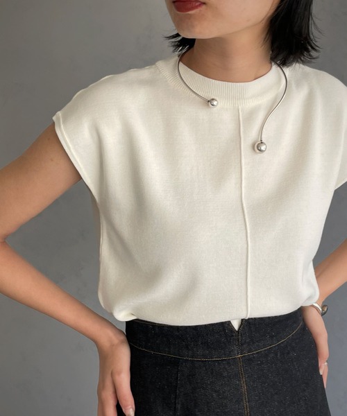 &g'aime（アンジェム）の「【&g’aime】ミラノリブフレンチスリーブニット（ニット/セーター・レディース・ホワイト/ブラック/グレー/グリーン/グレイッシュベージュ・FREE）」の10枚目の写真