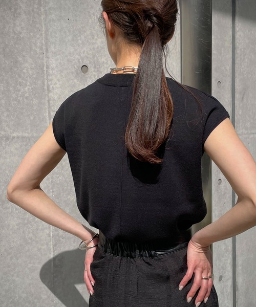 &g'aime（アンジェム）の「【&g’aime】ミラノリブフレンチスリーブニット（ニット/セーター・レディース・ホワイト/ブラック/グレー/グリーン/グレイッシュベージュ・FREE）」の21枚目の写真