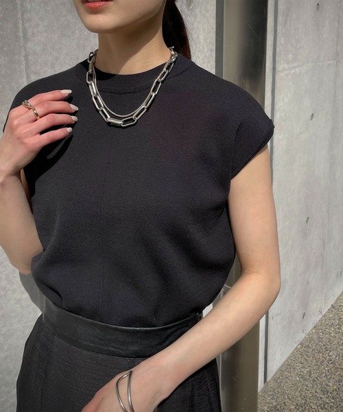 &g'aime（アンジェム）の「【&g’aime】ミラノリブフレンチスリーブニット（ニット/セーター・レディース・ホワイト/ブラック/グレー/グリーン/グレイッシュベージュ・FREE）」の17枚目の写真