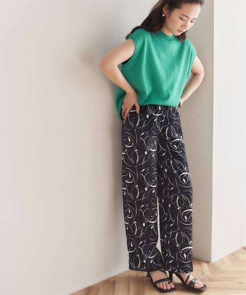 titivate(ティティベイト)の「花柄ウエストゴムイージーパンツ(その他パンツ・レディース・ネイビー/アイボリー・L/M/S)」の5枚目の写真