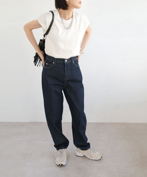 ANDJ(アンドジェイ)の「【2022/SS】13.5ozハイウエストテーパードデニムパンツ(デニムパンツ・レディース・ライトブルー/インディゴブルー・S/M)」の21枚目の写真