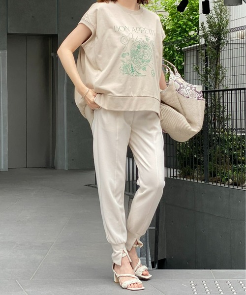 RIVE DROITE（リヴドロワ）の「Bon appetit Tシャツ（Tシャツ/カットソー・レディース・オフホワイト/ベージュ・FREE）」の4枚目の写真