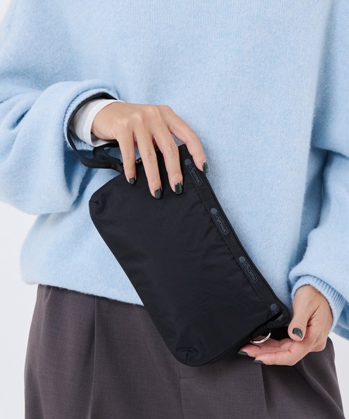 小物 koko MISAKI(COLONY 2139 本部)｜COLONY 2139のカーゴパンツを使った