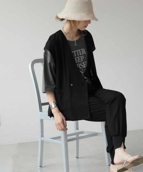 frames RAY CASSIN(フレームスレイカズン)の「WEB限定 リネンブレンド裾スリットジョガーパンツ セットアップ着用可(その他パンツ・レディース・ブラック/グレイッシュベージュ/キナリ・FREE)」の15枚目の写真