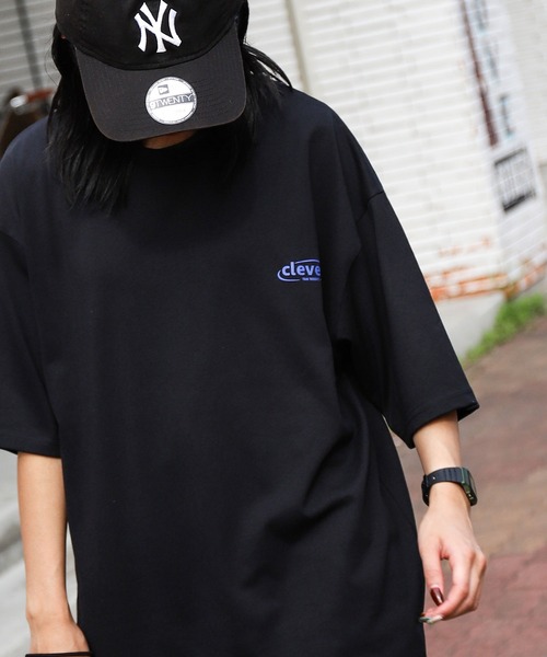 ZIP FIVE（ジップファイブ）の「【ZIP FIVE】韓国ヴィンテージ風 シンプルワンポイント半袖Tシャツ（Tシャツ/カットソー・メンズ・グリーン/ホワイト系1/ブラック/ロイヤルブルー/ホワイト/ブラック系/オートミール/ネイビー/ホワイト系・LARGE/MEDIUM）」の6枚目の写真