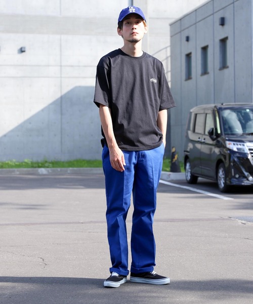 ZIP FIVE（ジップファイブ）の「【ZIP FIVE】韓国ヴィンテージ風 シンプルワンポイント半袖Tシャツ（Tシャツ/カットソー・メンズ・グリーン/ホワイト系1/ブラック/ロイヤルブルー/ホワイト/ブラック系/オートミール/ネイビー/ホワイト系・LARGE/MEDIUM）」の14枚目の写真