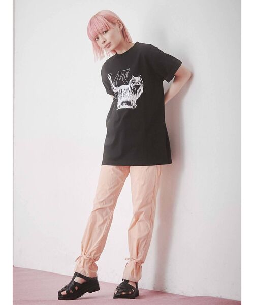 merry jenny（メリージェニー）の「【WEB限定】walk CAT Tee（Tシャツ/カットソー・レディース・ブラック/オフホワイト/ブルー・FREE）」の13枚目の写真