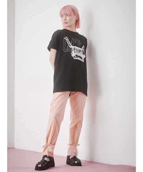 merry jenny（メリージェニー）の「【WEB限定】walk CAT Tee（Tシャツ/カットソー・レディース・ブラック/オフホワイト/ブルー・FREE）」の14枚目の写真
