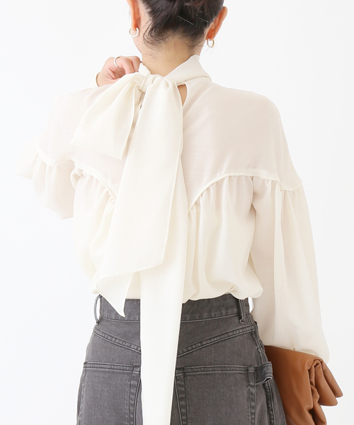 ヴェルメイユパーイエナ ボイルビエラ　ボウタイブラウス　グレー VERMEIL par iena（ヴェルメイユパーイエナ）の「woolボイルビエラ