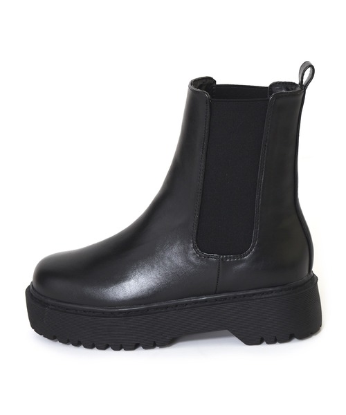 w closet（ダブルクローゼット）の「厚底サイドゴアブーツ（ブーツ・レディース・ブラック・M/L）」の6枚目の写真