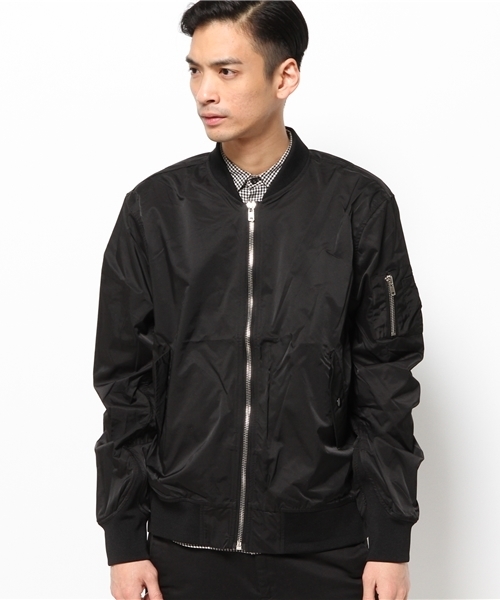 MYE-DO'（マイ・ドゥ）の「ストレッチ LIGHT MA-1（ミリタリージャケット・メンズ・ホワイト/ブラック・MEDIUM/SMALL）」の3枚目の写真