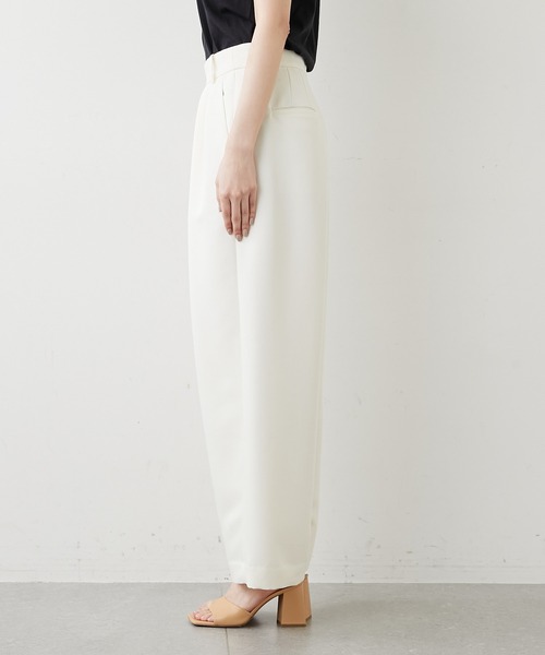 GALLARDAGALANTE（ガリャルダガランテ）の「タックワイドパンツ（その他パンツ・レディース・ベージュ/アイボリー・1/0）」の16枚目の写真