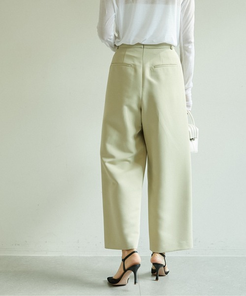 GALLARDAGALANTE（ガリャルダガランテ）の「タックワイドパンツ（その他パンツ・レディース・ベージュ/アイボリー・1/0）」の14枚目の写真
