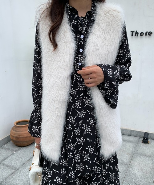 bow-a フェイク ファー ベスト クリーム