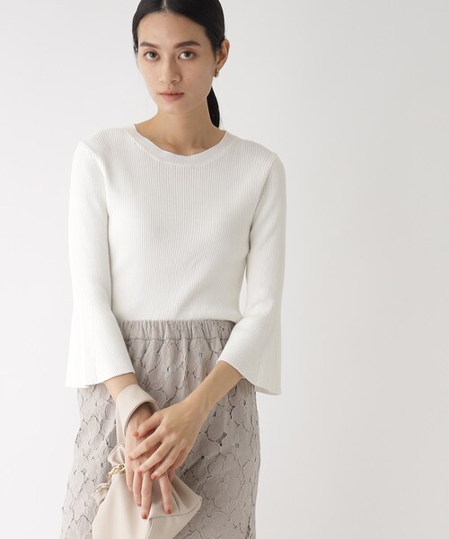 OPAQUE.CLIP（オペークドットクリップ）の「◆【エクストラファインオーガニックコットン】リブフレアスリーブニット（ニット/セーター・レディース・ブラック/イエロー/ブルー/ホワイト系その他6/ライトグリーン系/ピンク系9・40/38/36）」の2枚目の写真