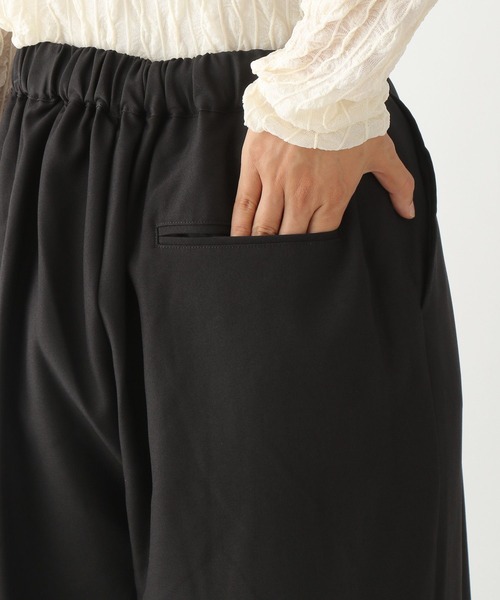 LEPSIM（レプシィム）の「タックワイドパンツ　353687（その他パンツ・レディース・ブラック/グレー/ブルー/ブラウン・FREE）」の17枚目の写真