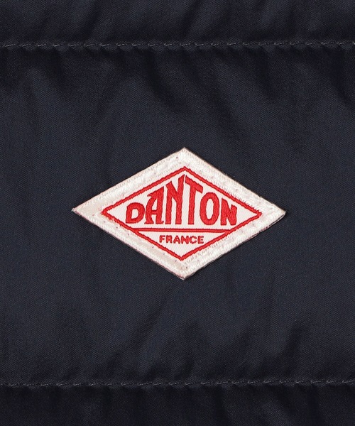 DANTON(ダントン)の「DANTON | クルーネック インナーダウンベスト WOMEN(ダウンベスト・レディース・ブラック/ネイビー/オフホワイト/ベージュ系その他・SMALL/MEDIUM/X-SMALL)」の9枚目の写真