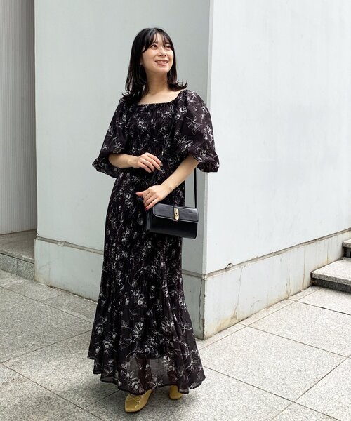 OPAQUE.CLIP（オペークドットクリップ）の「◆フラワーシャーリングブラウス（シャツ/ブラウス・レディース・ホワイト系その他/ブラック系・38）」の7枚目の写真