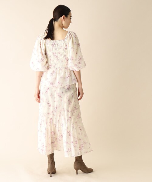 OPAQUE.CLIP（オペークドットクリップ）の「◆フラワーシャーリングブラウス（シャツ/ブラウス・レディース・ホワイト系その他/ブラック系・38）」の14枚目の写真