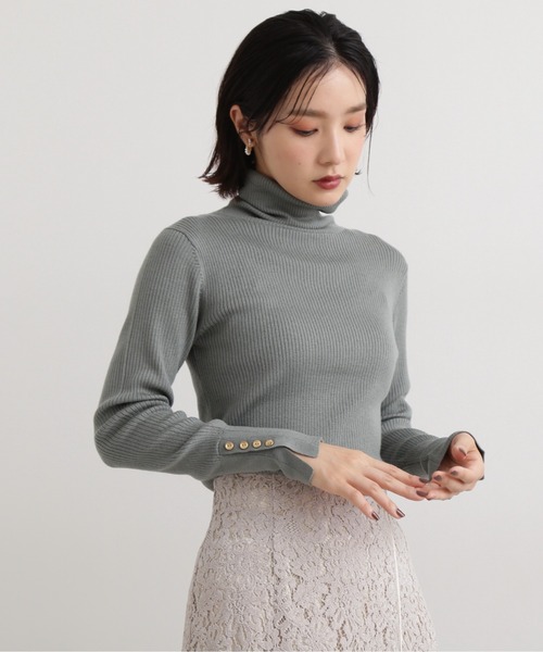 NATURAL BEAUTY BASIC(ナチュラルビューティーベーシック)の「<ウールブレンドリブベーシック>タートルネック(ニット/セーター・レディース・ライトグリーン/ブラック/ワイン/グレー・MEDIUM)」の17枚目の写真