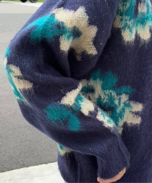 CPCM（シーピーシーエム）の「花柄シャギーニット（ニット/セーター・レディース・ネイビー/グレー/オレンジ/アイボリー・FREE）」の7枚目の写真