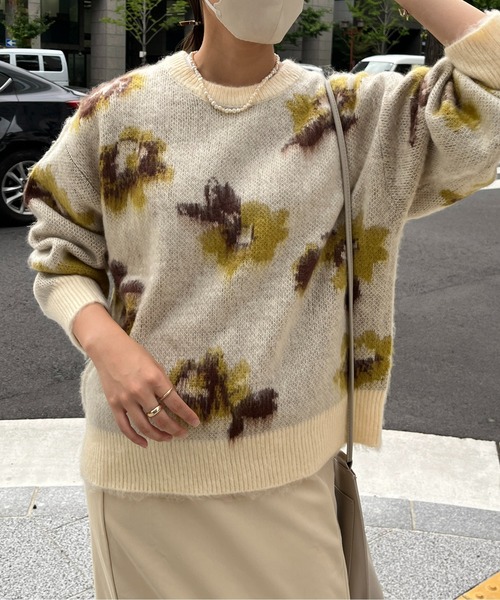 CPCM（シーピーシーエム）の「花柄シャギーニット（ニット/セーター・レディース・ネイビー/グレー/オレンジ/アイボリー・FREE）」の14枚目の写真