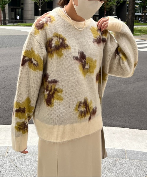 CPCM（シーピーシーエム）の「花柄シャギーニット（ニット/セーター・レディース・ネイビー/グレー/オレンジ/アイボリー・FREE）」の15枚目の写真