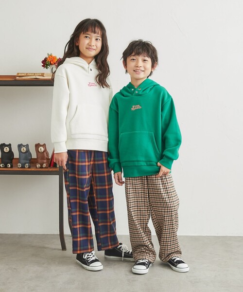coen（コーエン）の「【coen キッズ/ジュニア】FreeSpeech(フリースピーチ)別注裏起毛フーディパーカー（パーカー・キッズ・オフホワイト/ダークグリーン・130/120/150/110/100/140）」の5枚目の写真