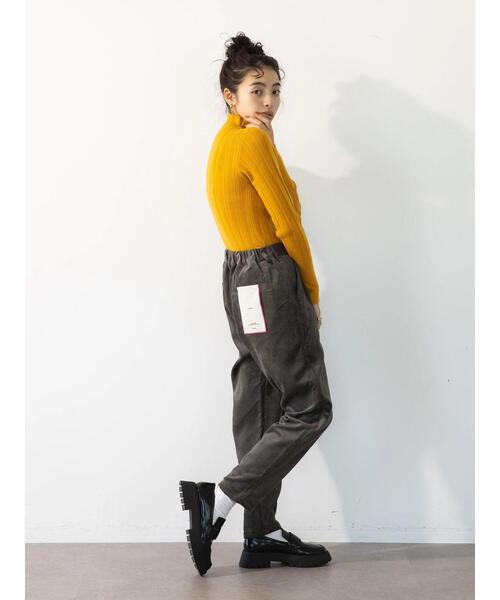 koe(コエ)の「ストレッチコーデュロイテーパードパンツ(その他パンツ・レディース・イエロー/オフホワイト/チャコールグレー・FREE)」の6枚目の写真