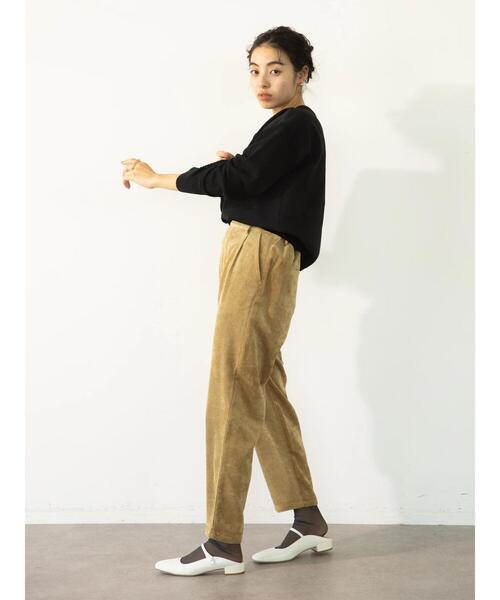 koe(コエ)の「ストレッチコーデュロイテーパードパンツ(その他パンツ・レディース・イエロー/オフホワイト/チャコールグレー・FREE)」の10枚目の写真
