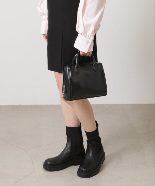 RAY CASSIN（レイカズン）の「スクエア2WAYボストン（ボストンバッグ・レディース・ブラック/シルバー/キナリ・FREE）」の7枚目の写真