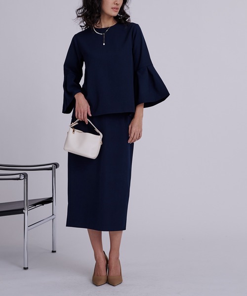 UR'S(ユアーズ)の「ペンシルタイトスカート(スカート・レディース・ブラック/グレイッシュベージュ/ダークネイビー・S/M/L)」の4枚目の写真