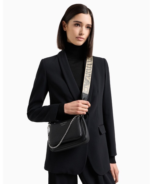 EMPORIO ARMANI（エンポリオアルマーニ）の「【エンポリオ アルマーニ】ダブルミニバッグ ディアプリント ショルダーストラップ付き（ショルダーバッグ・レディース・ダークブラック/シルバーグレー・FREE）」の7枚目の写真