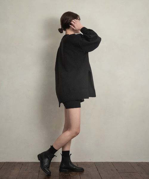 Amiur(エミレ)の「loose knit set up(セットアップ・レディース・クリーム/オフホワイト/ブラック・FREE)」の2枚目の写真