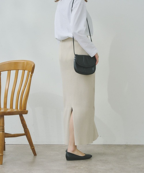 Chez toi（シェトワ）の「【WEB限定】スポンジニットロングナロースカート（スカート・レディース・ブラック/レッド/グリーン/アイボリー・FREE）」の10枚目の写真