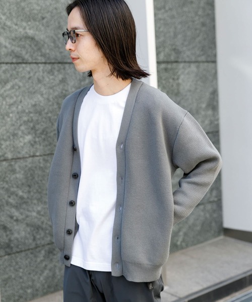 URBAN RESEARCH（アーバンリサーチ）の「ミラノリブVネックカーディガン（カーディガン/ボレロ・メンズ・グレー/ライトグレー/イエロー系その他/グレー系その他・MEDIUM/LARGE/X-LARGE）」の22枚目の写真