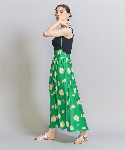 BEAUTY&YOUTH UNITED ARROWS（ビューティーアンドユースユナイテッドアローズ）の「【WEB限定】ぼかしフラワープリント キャミソールスカート -ウォッシャブル-（スカート・レディース・ブラック/ケリー・FREE）」の10枚目の写真