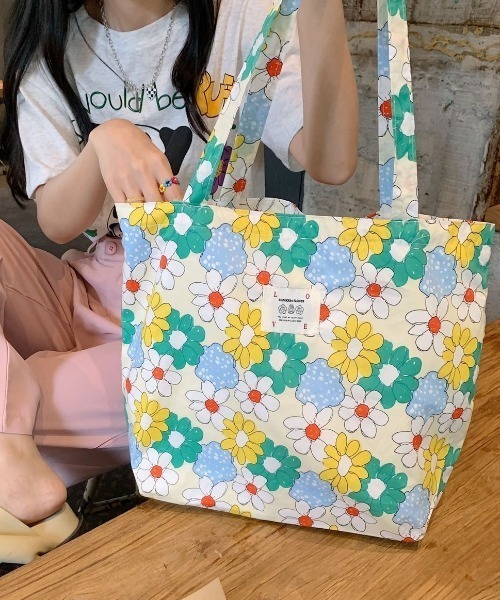 LAC-VERT（ラック・ヴェール）の「花柄トートバッグアソート（トート