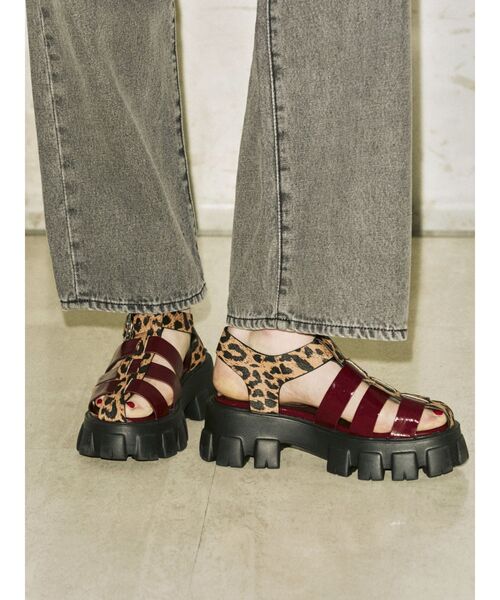 jouetie（ジュエティ）の「ボリュームソールグルカサンダル（サンダル・レディース・ブラック/オフホワイト/その他1・M/L）」の13枚目の写真