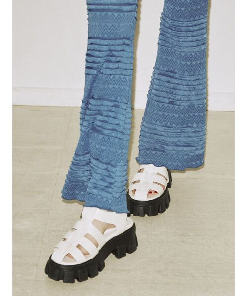 jouetie（ジュエティ）の「ボリュームソールグルカサンダル（サンダル・レディース・ブラック/オフホワイト/その他1・M/L）」の18枚目の写真