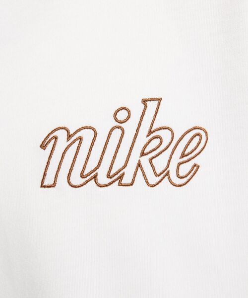 NIKE（ナイキ）の「ナイキ スポーツウェア ウィメンズ Tシャツ / Nike Sportswear Women's T-Shirt＜XS-2XL 展開＞（Tシャツ/カットソー・レディース・ホワイト/アイボリー/シルバー・M/XL/2XL/L/S/XS）」の21枚目の写真