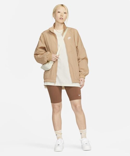 NIKE（ナイキ）の「ナイキ スポーツウェア ウィメンズ Tシャツ / Nike Sportswear Women's T-Shirt＜XS-2XL 展開＞（Tシャツ/カットソー・レディース・ホワイト/アイボリー/シルバー・M/XL/2XL/L/S/XS）」の22枚目の写真