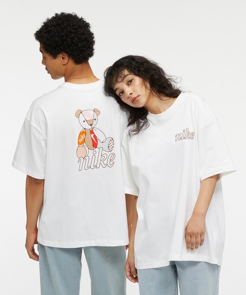 NIKE（ナイキ）の「ナイキ スポーツウェア ウィメンズ Tシャツ / Nike Sportswear Women's T-Shirt＜XS-2XL 展開＞（Tシャツ/カットソー・レディース・ホワイト/アイボリー/シルバー・M/XL/2XL/L/S/XS）」の11枚目の写真