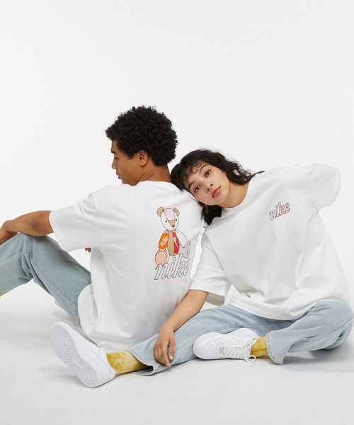 NIKE（ナイキ）の「ナイキ スポーツウェア ウィメンズ Tシャツ / Nike Sportswear Women's T-Shirt＜XS-2XL 展開＞（Tシャツ/カットソー・レディース・ホワイト/アイボリー/シルバー・M/XL/2XL/L/S/XS）」の8枚目の写真
