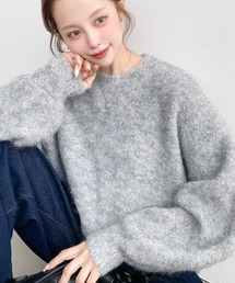 クルーネックサイドスリットブークレシャギーニットプルオーバー